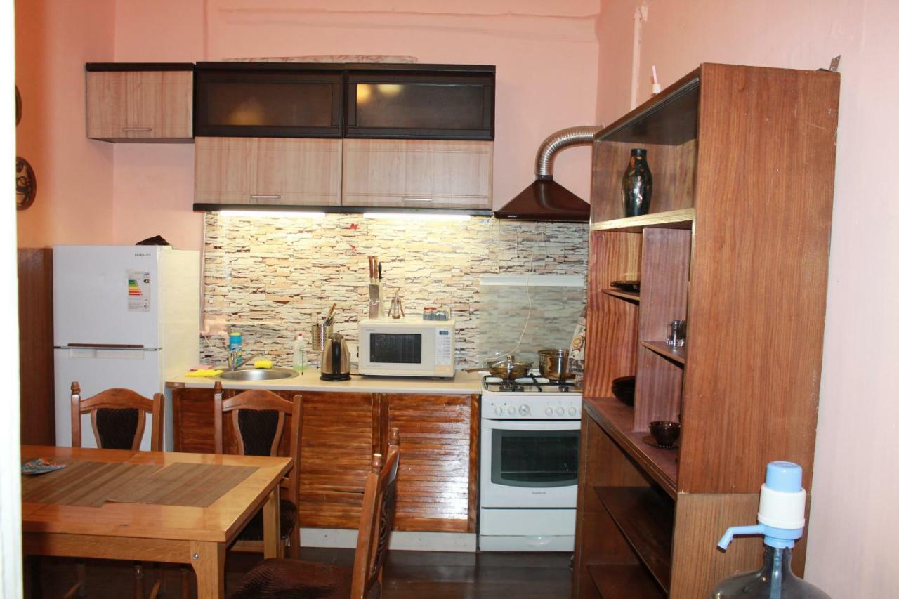 Apartment On Rynok Square Lemberg Exterior foto